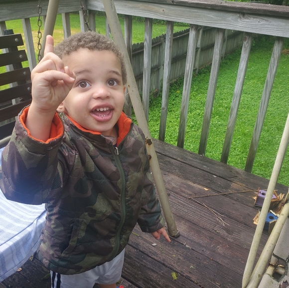 ♡CLOTHES OF ALL SHAPES AND SIZES♡ - Picture 9 of 11